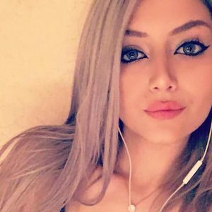 Meet your Posher, Selma